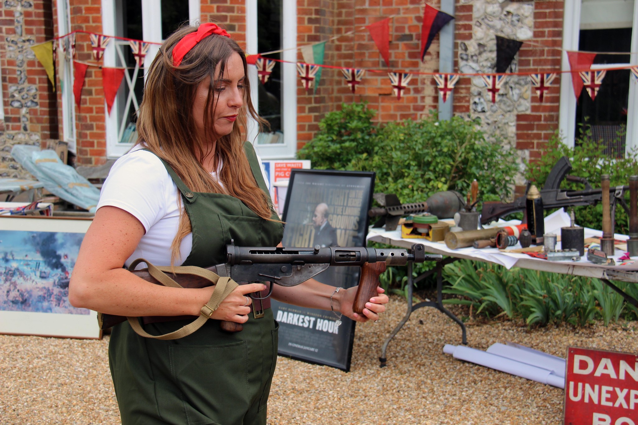 Sophie assumed joing the Land army meant getting armed as well